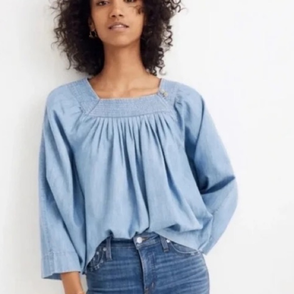 Madewell square neck bell sleeve chambray peasant crop top